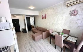 Summerland Seaview Suites